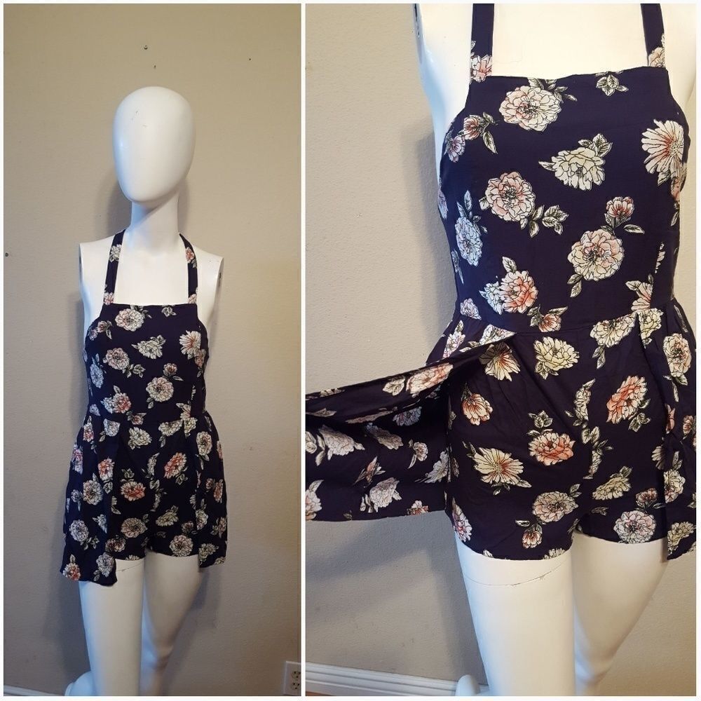Band of Gypsies Navy Coral Romper Sz M